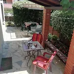Mirella *