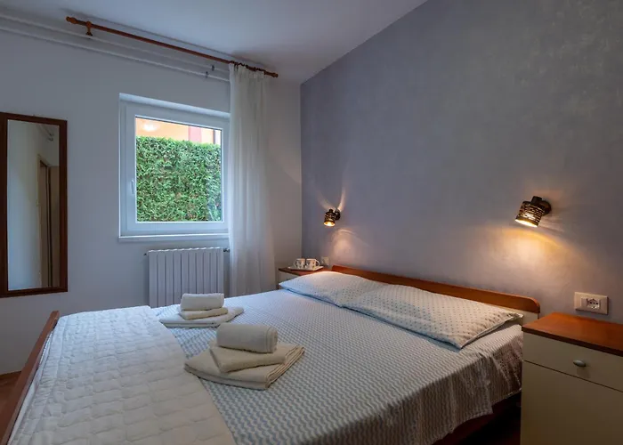 Mirella Lejlighed *