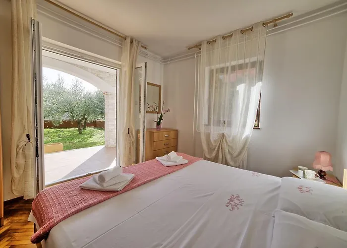 Mirella * Novigrad Istria